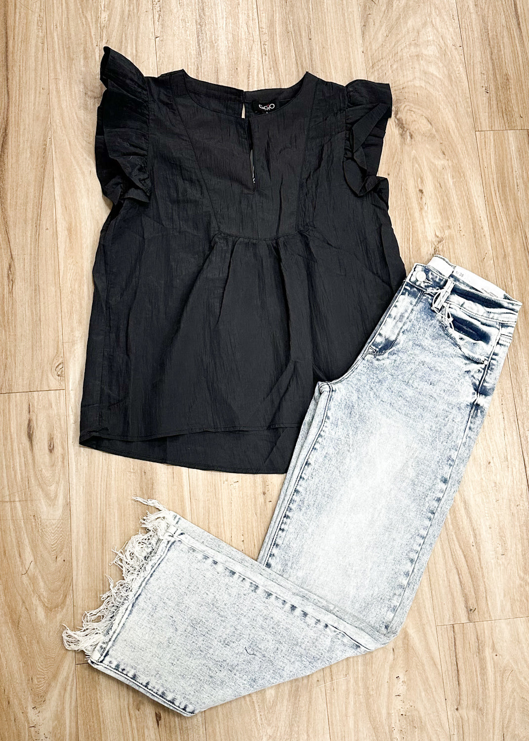 Crinkle Fabric Flutter Sleeve Top in Black